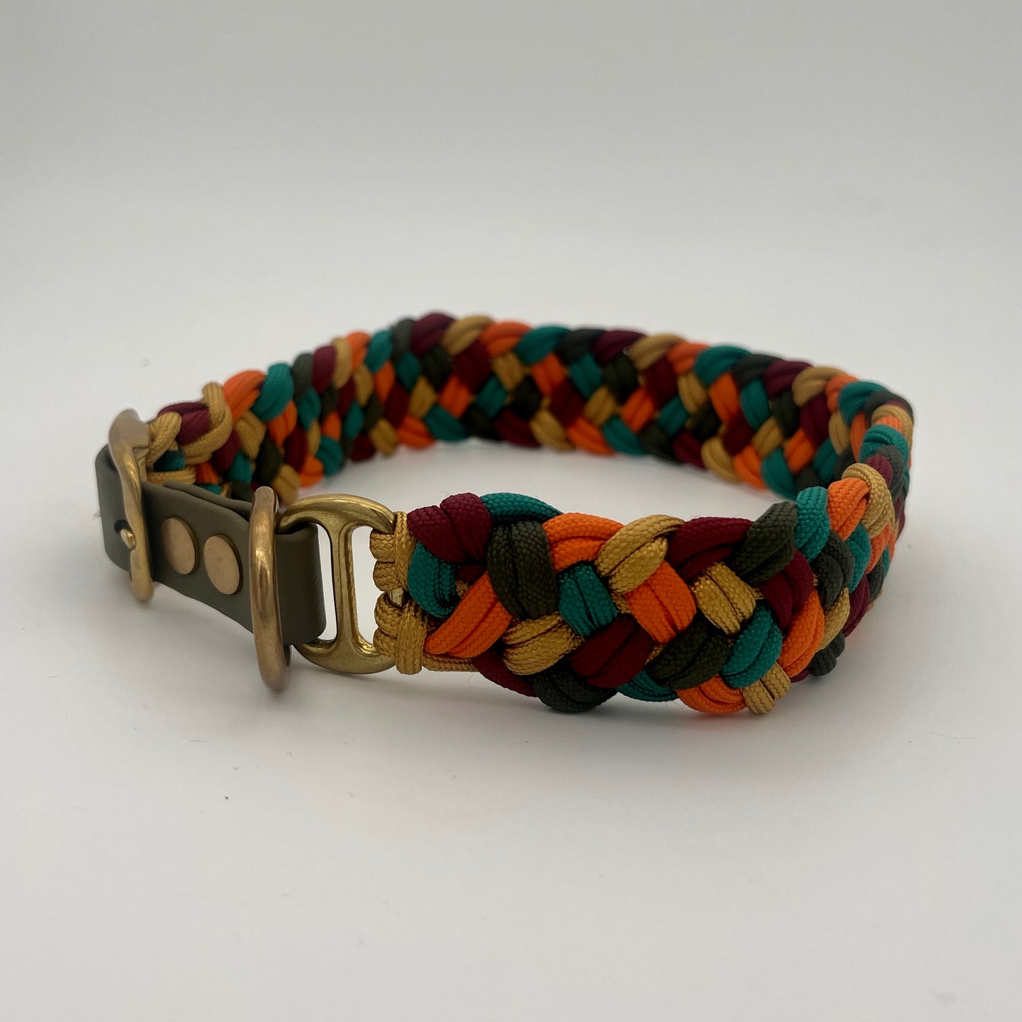 Paracord Halsband geflochten